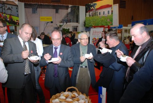 Z "bizgecom" so se tudi okrepili župani iz območja Srca Slovenije